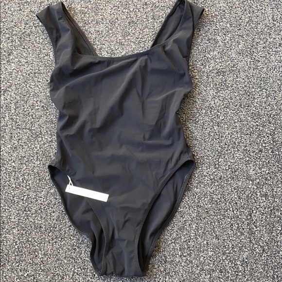 NWT Araks Jireh One Piece Black - Picture 4 of 6